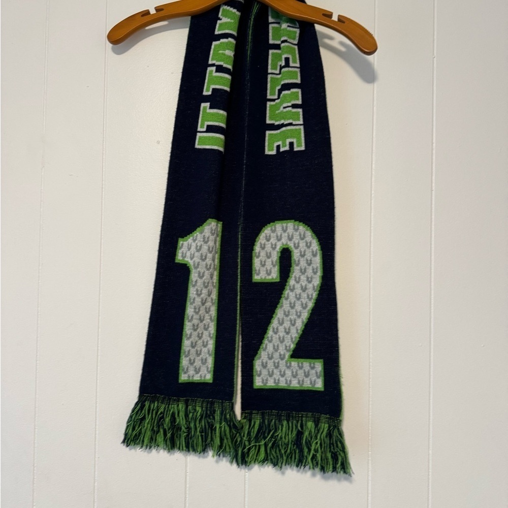 NFL Seattle Seahawks Navy Blue & Green Football Winter Scarf - Picture 6 of 6